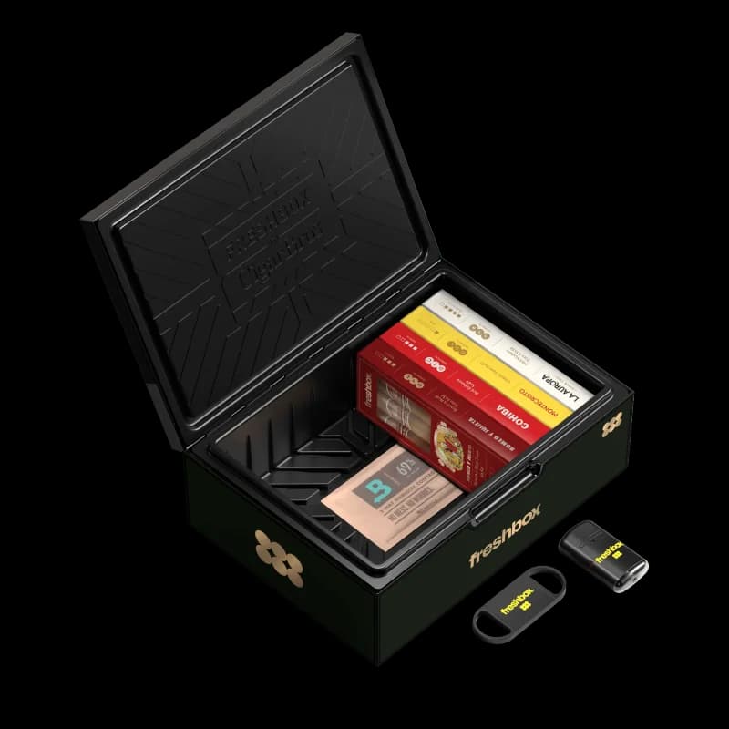 FreshBox by CigarBros desktop humidor Collector Series